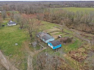 2980 Marshall Ln, Perrysville, IN 47974