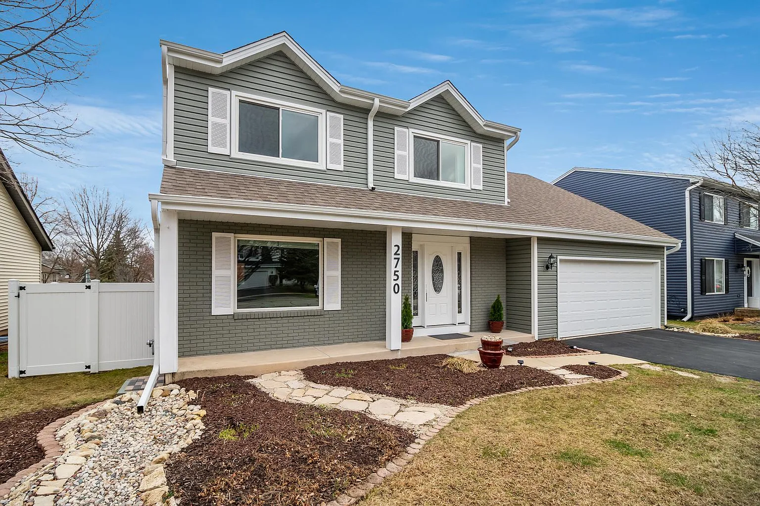 2750 Gateshead Dr photo 1