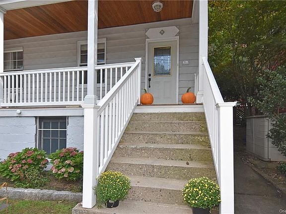 2nd image of 364 Warburton Ave Unit 362