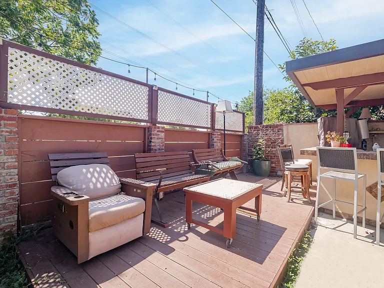 15724 Carfax Ave — Photo 32