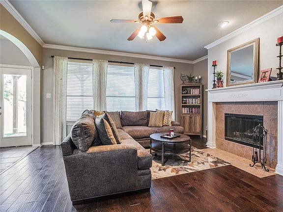 4th image of 2210 Trickling Creek Dr