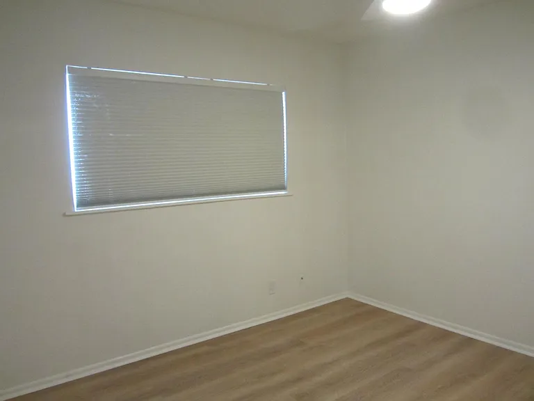 227 Oceano Ave #5 — Photo 16