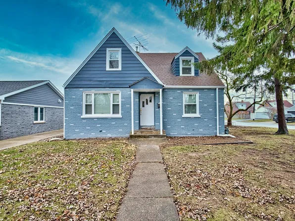 7903 N Neva Ave, Niles, IL 60714