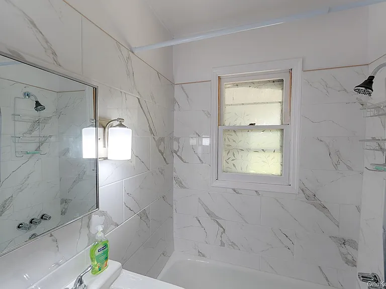 21 Van Dam Rd — Photo 15