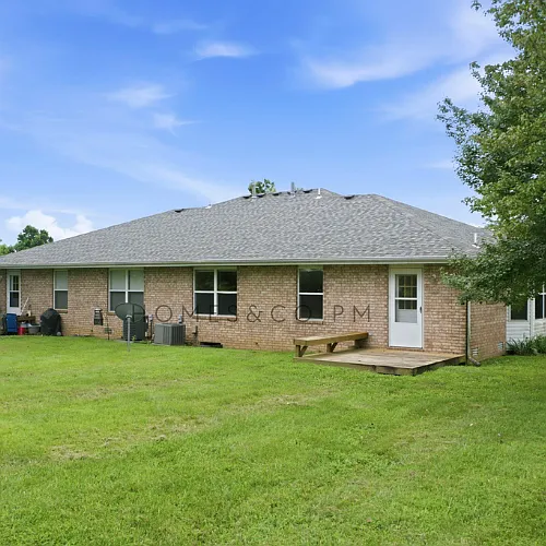 1239 W Bluegrass Rd — Photo 18