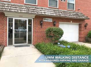 3069 N Oakland Ave, Milwaukee, WI 53211