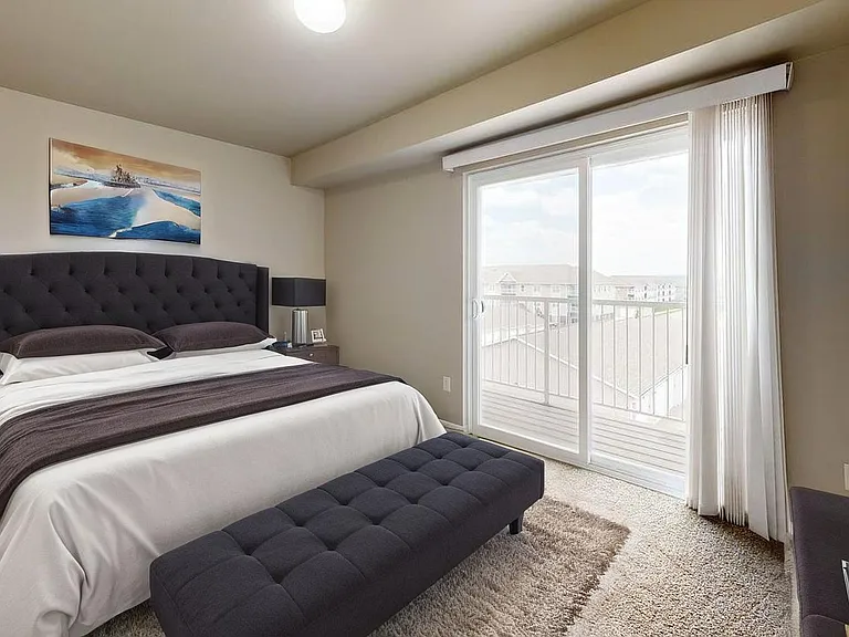Raven Ridge Apartments — Photo 13