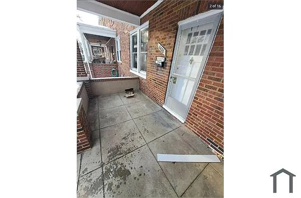 Building Photo - 3400 Cliftmont Ave