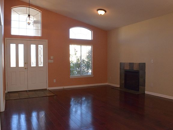 4th image of 632 La Florida Dr