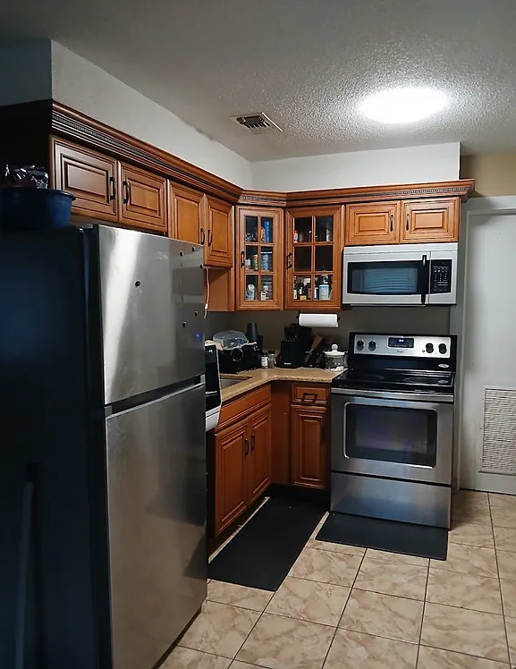 2 bed, 800 sqft, $1,300 — Photo 4