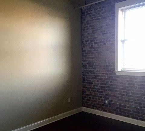 5th image of 246 E 11th St APT 522