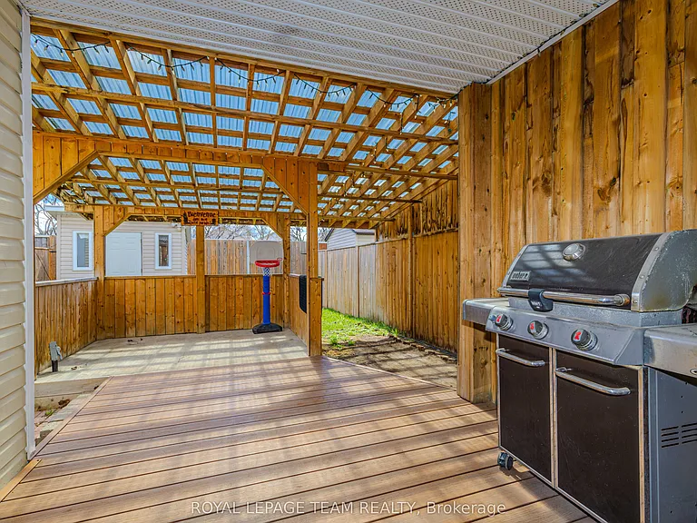 1566 Lisbon St #B — Photo 21