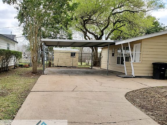 2nd image of 14027 Candleshade Ln