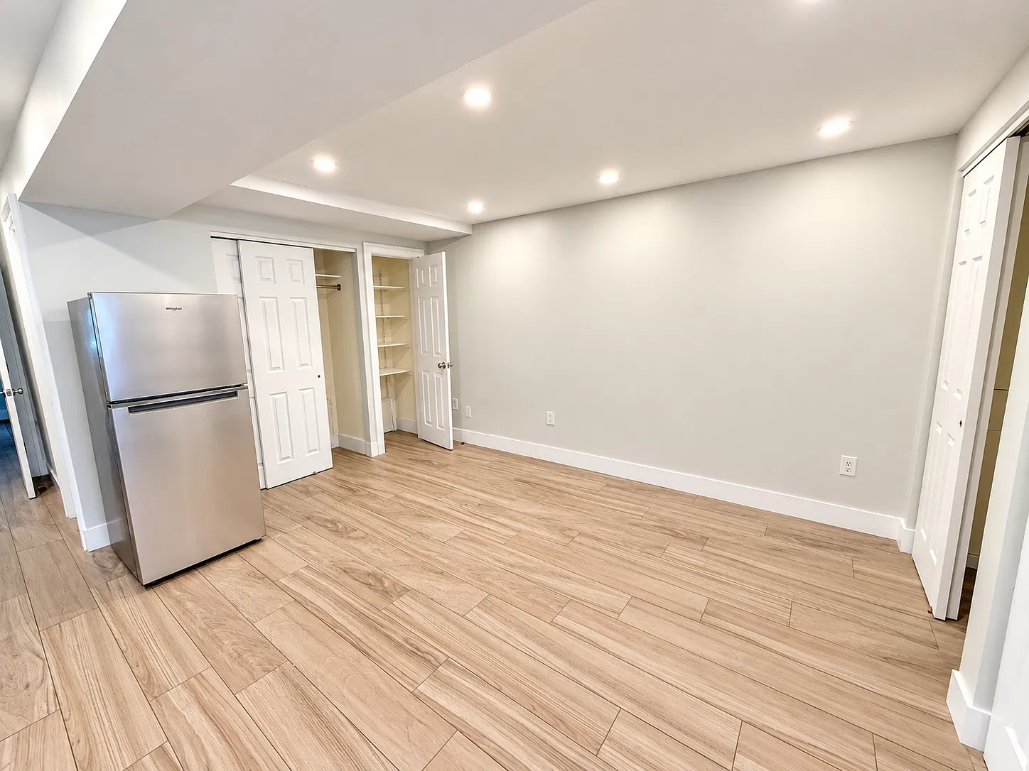 1 bed, $2,600 — Photo 2