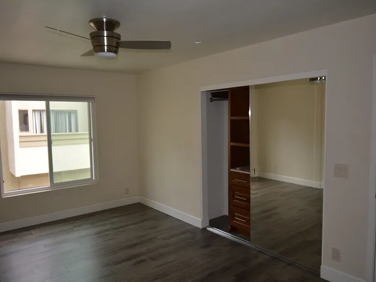 3312 Caminito East Blf #127 — Photo 4