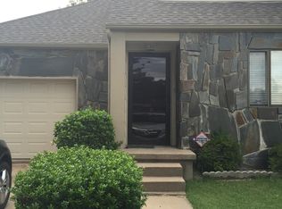 437 N Sunnyslope Ct N, Andover, KS 67002