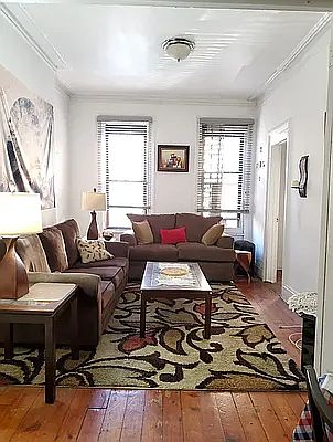 3rd image of 414 E 115th St