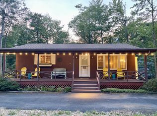 703 Squirrel Cir, Tobyhanna, PA