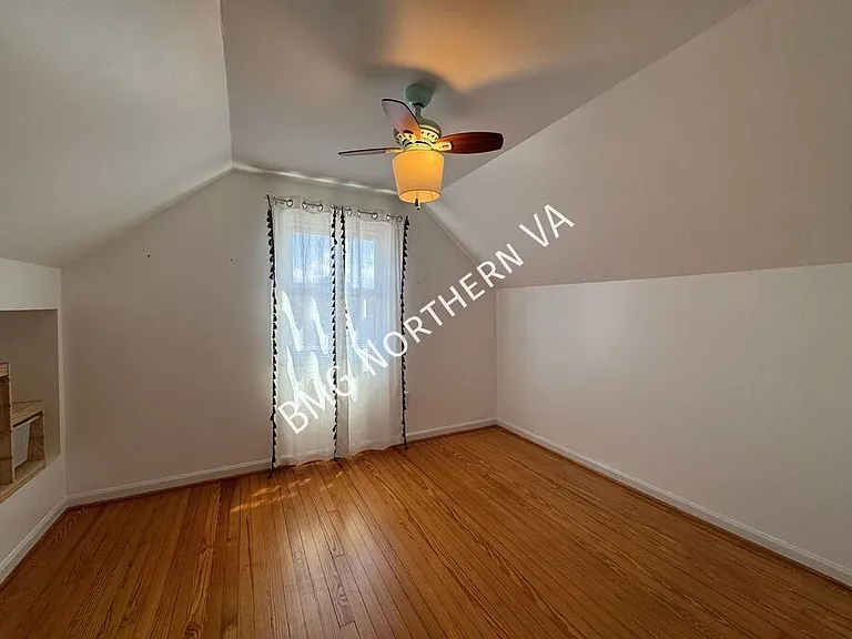 1909 Rollins Dr — Photo 41