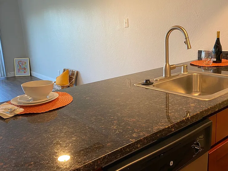 378 Van Buren - Renovated 2bed and 1bed units - Beautiful Building! — Photo 91