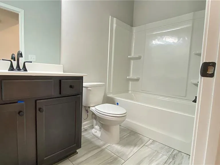 4591 Silver Oak Dr SW — Photo 4