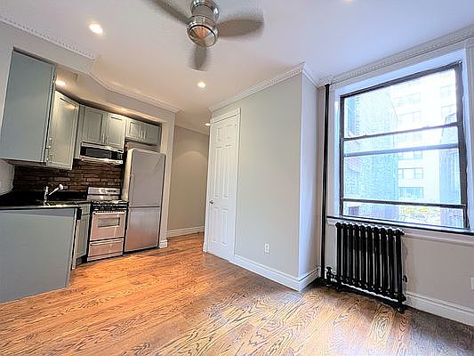 1st image of 649 2nd Ave #5W