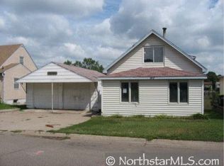 140 W Warburton St, South Saint Paul, MN 55075