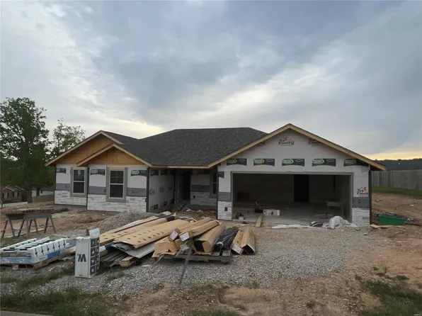 107 Ella St, Waynesville, MO 65583