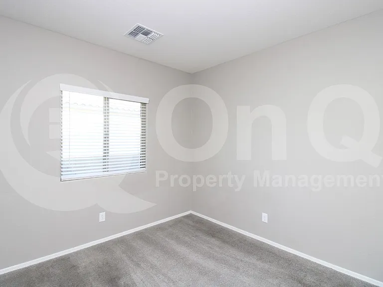 3208 N Pleasant View Ln — Photo 12
