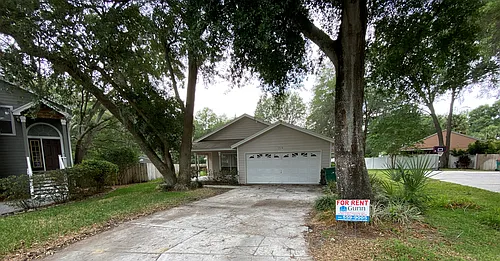 710 Harvard Ct Photo 1