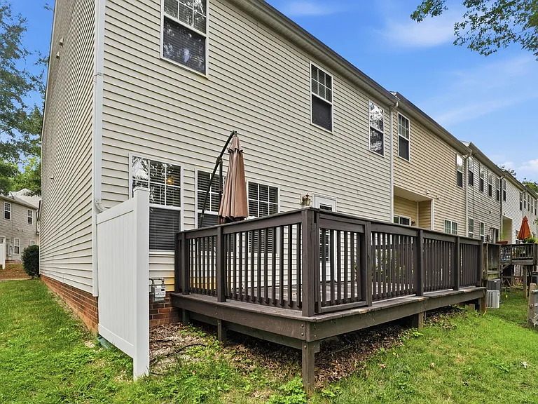 345 Doughton Ln — Photo 29