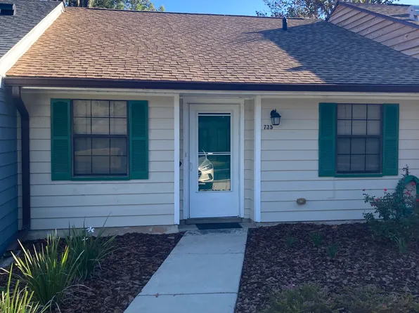 735 Emery St, Inverness, FL 34450