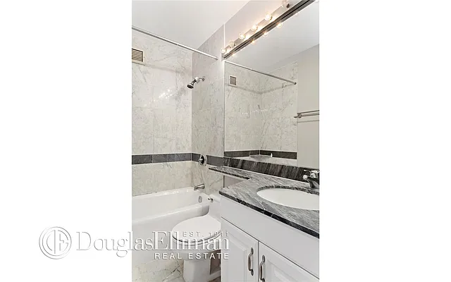 Rented by Douglas Elliman | media 15