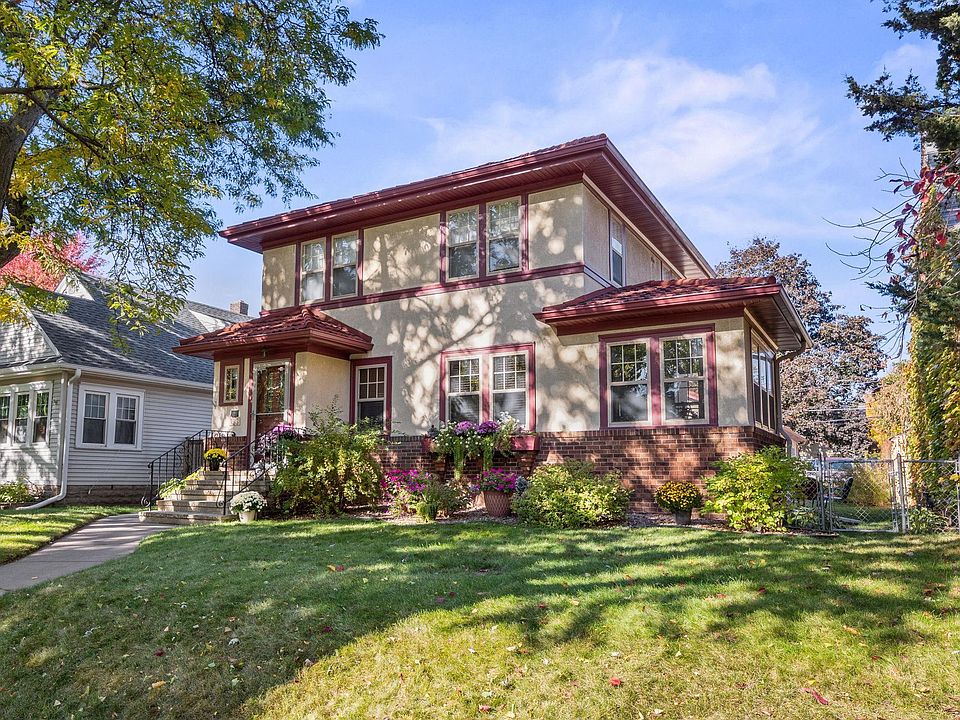 1st image of 733 Sherwood Ave