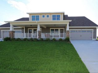 204 Veranda Ln, Mount Pleasant, WI 53406