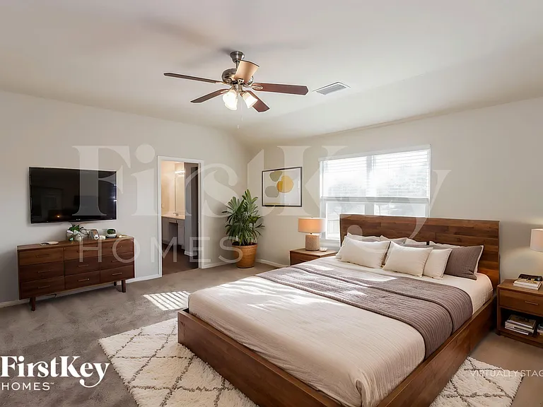 19211 Sunny Leaf Ln — Photo 12