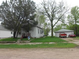 209 E Main St, Ethan, SD 57334
