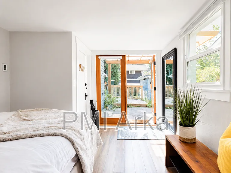 1219 N Allen Pl — Photo 19