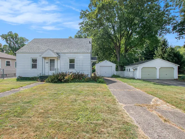 19592 Arlington St, South Bend, IN 46637