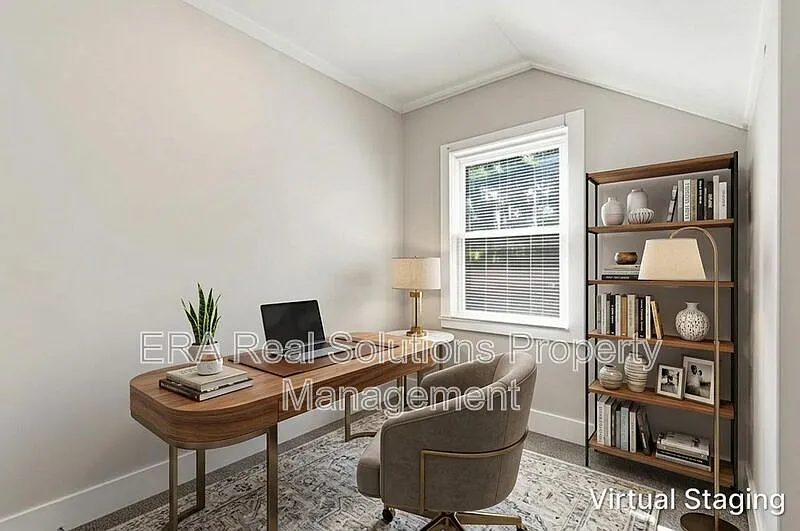 3 bed, 1.5 bath, 1336 sqft, $1,750 — Photo 4