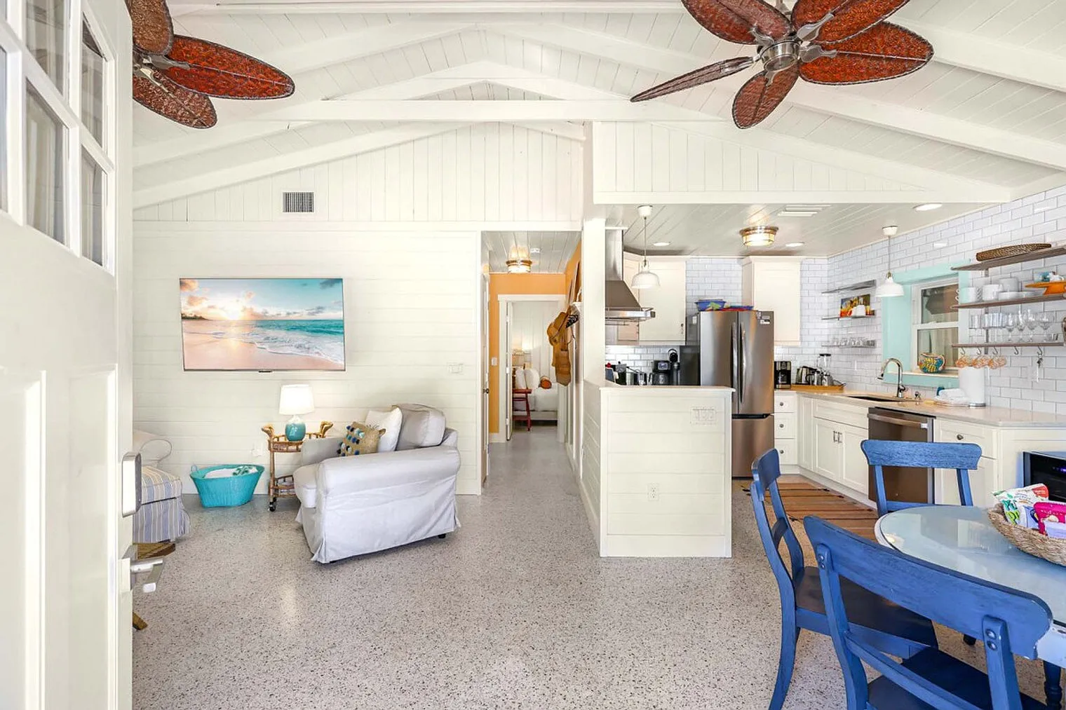 3 bed, 2.0 bath, 1194 sqft, $17,433 — Photo 3
