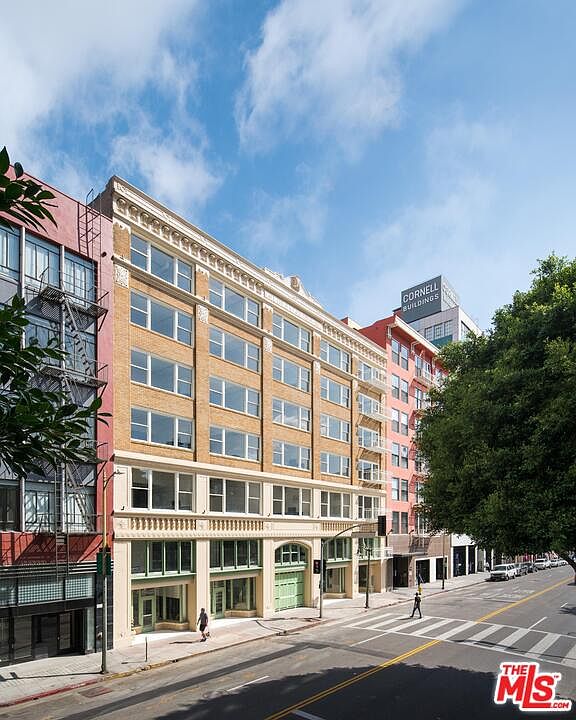 1st image of 730 S Los Angeles St #305