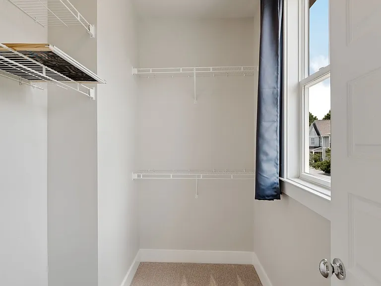 752 Cottage Park Dr — Photo 21