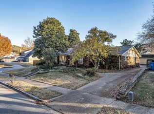 5750 E 63rd Pl, Tulsa, OK 74136