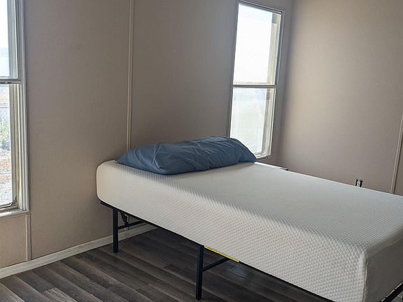 2nd image of 1213 Zinc St