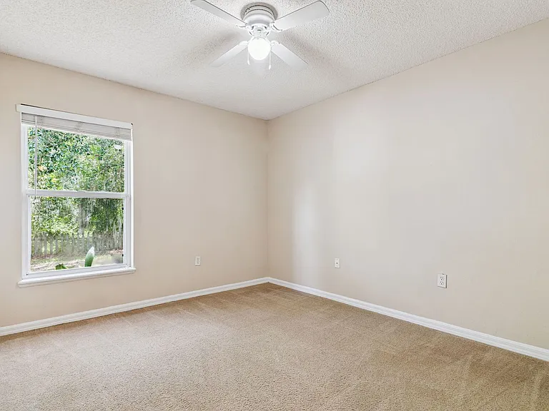 3308 Erskine Dr — Photo 13