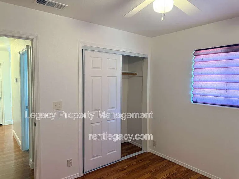 6701 21st St — Photo 17