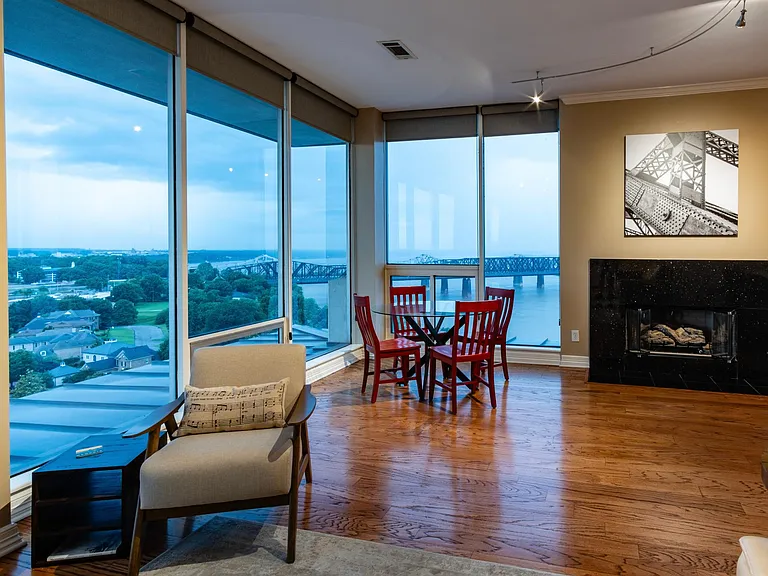 655 S Riverside Dr #1502 — Photo 7