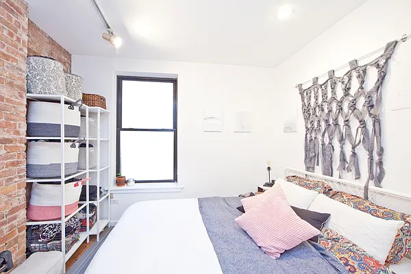 Rented by R New York | media 3