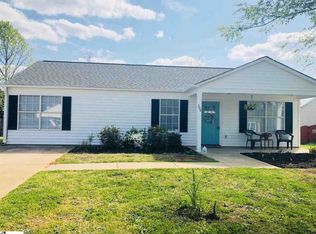 206 Tripmont Ct, Simpsonville, SC 29680